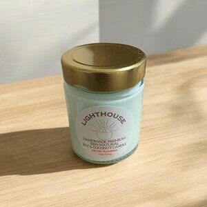 Premium Soy & Coconut Wax Candle - Exotic Plumeria - Aromatherapy - Yoga - Gift